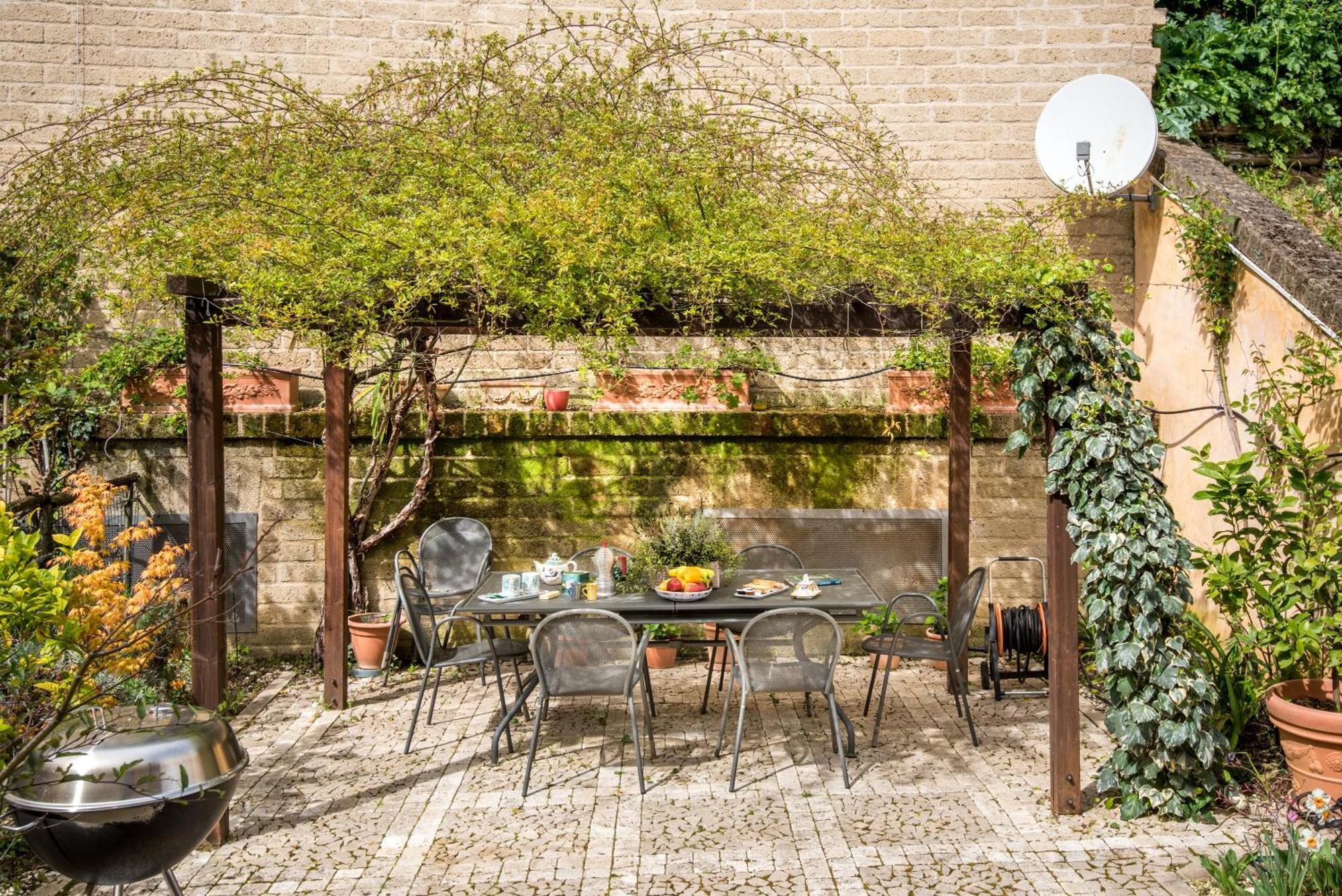 Secret Garden Holiday home