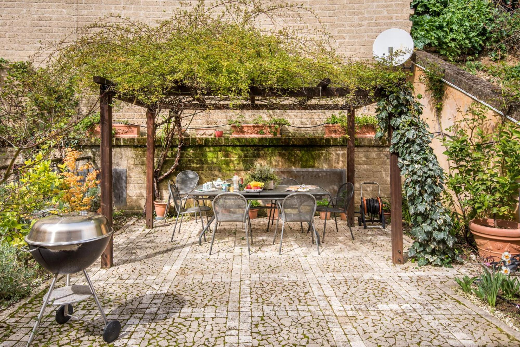 Secret Garden Holiday home *